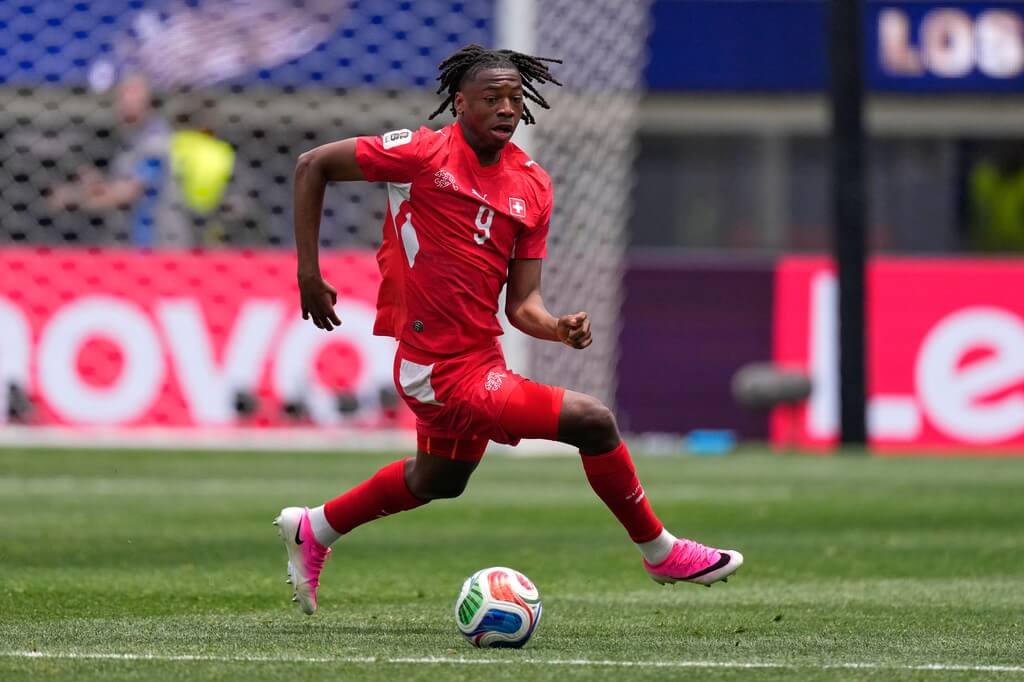 Swiss Starlet Scores Twice in 4-1 Victory Over Bosnia and Herzegovina to Lead Group