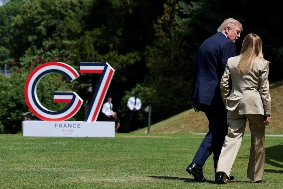 Trump’s Claim That Meloni 'Begged' for Photo Sparks Italy-US Diplomatic Row; Foreign Minister Cancels Visit