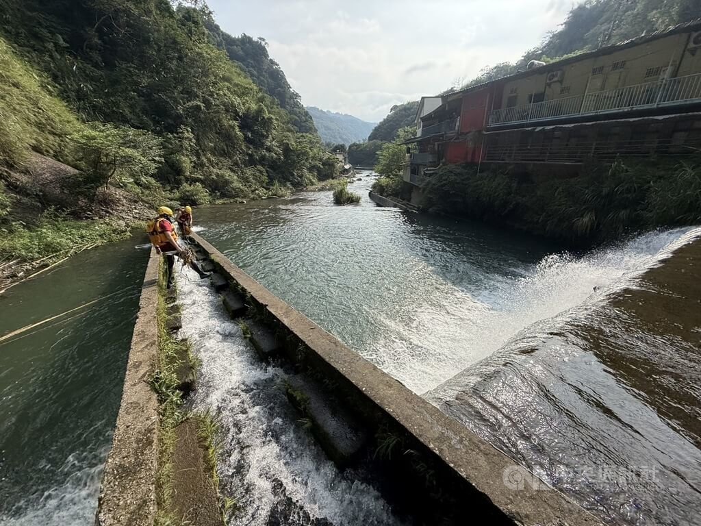 桃園流霞谷傳溺水意外 20歲男子跳水未浮出搜救中
