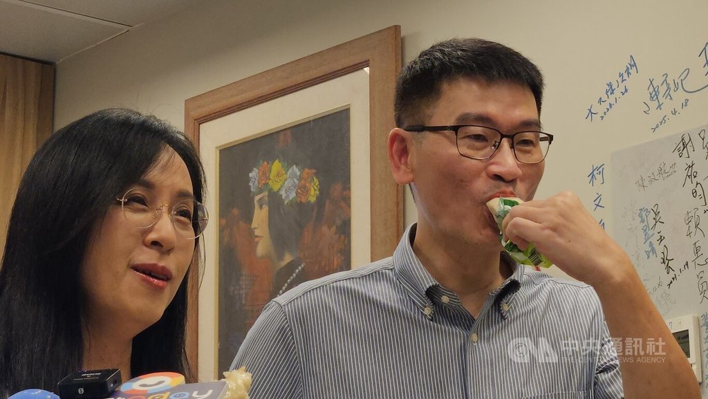 Deputy Minister Liang Wen-chieh Apologizes for Remarks on Sugar Apples, Cites Need to Diversify Export Markets