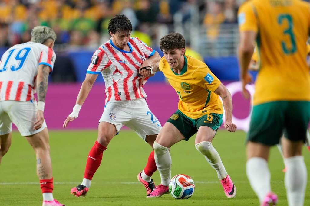Australia Secures Spot in World Cup Round of 32 After Draw with Paraguay