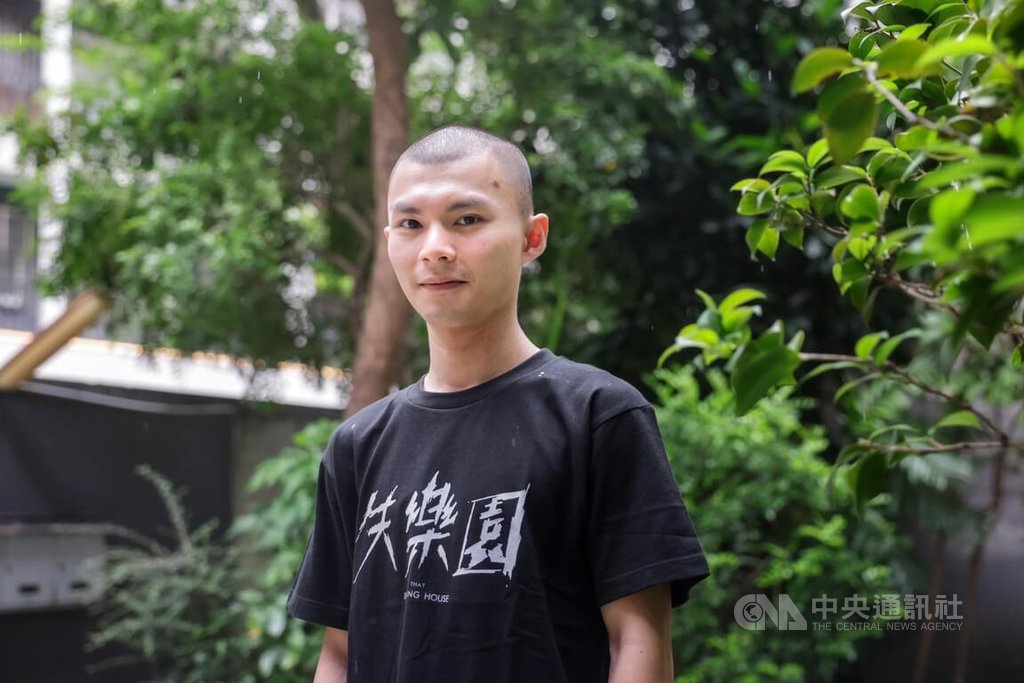 Actor Chen Yu-yen Discusses Character Development for Role in 'Paradise in Service' [Exclusive Interview]