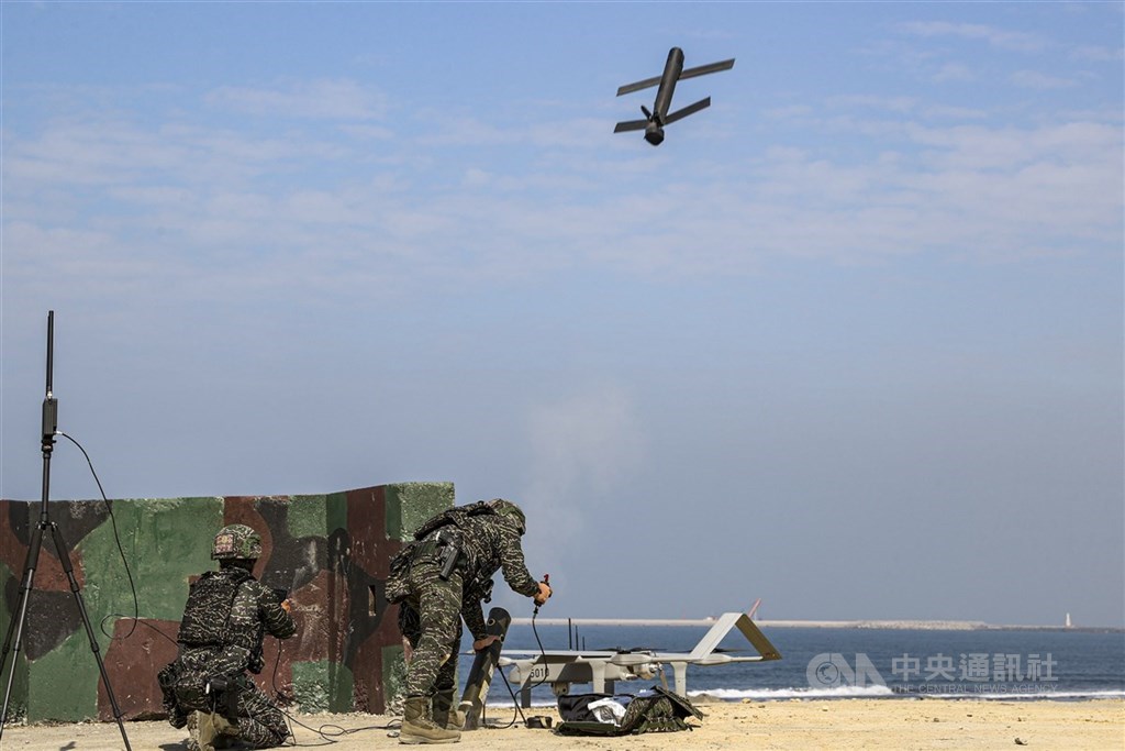 Good Morning World: Blue Version Drone Regulations 6 Years, 240 Billion NTD, Using Government Budget; Executive Yuan Worries About Crowding Out Social Welfare Spending