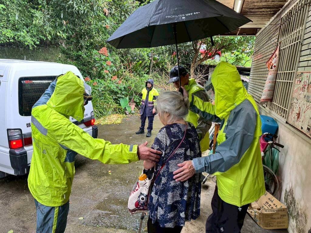 颱風巴威來襲 新竹縣山區撤離122人