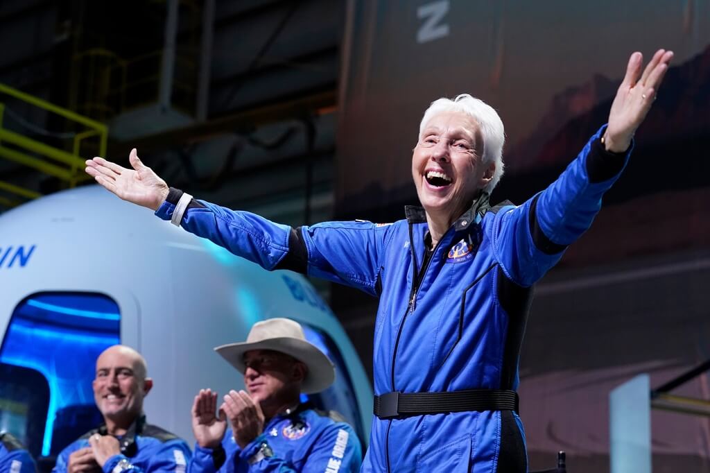 傳奇女飛行員馮克辭世 等待一甲子82歲圓夢上太空