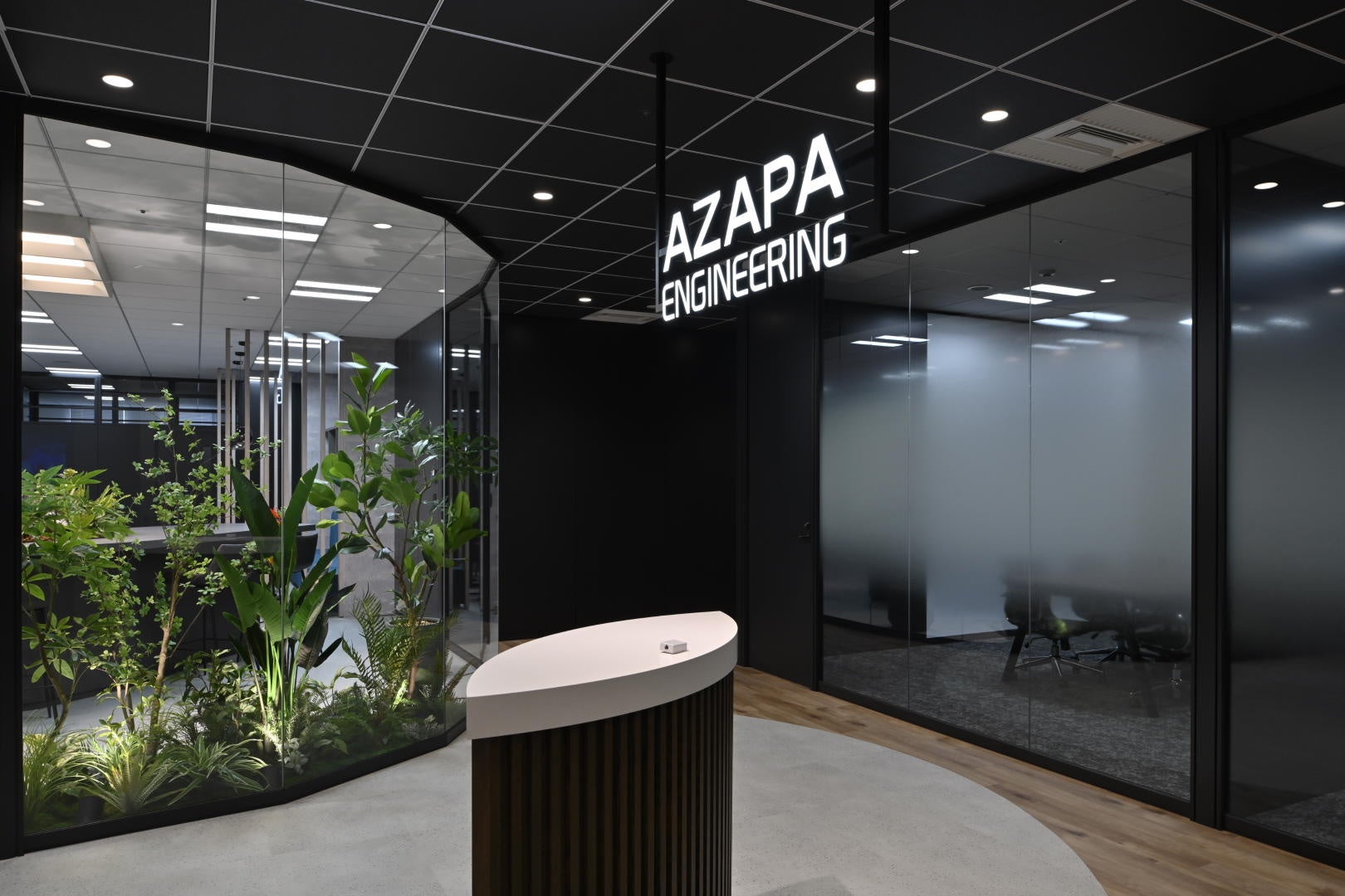 AZAPAエンジニアリング株式会社は、2027年4月以降入社となる新卒初任給のベースアップを実施し、2027年度より基本給および月額給与の水準を引き上げることを決定しました。