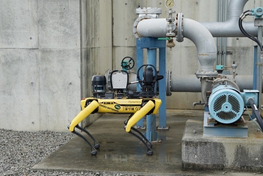 コスモ石油堺製油所で四足歩行ロボットを活用した設備点検のPoCを開始