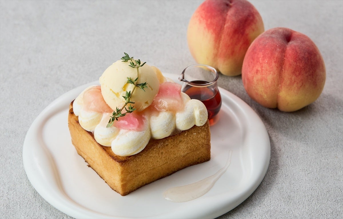 【Buttery Cafe】白桃バタートースト＆桃ミルクレープ新発売！7月より期間限定で『ももフェア』を開催中