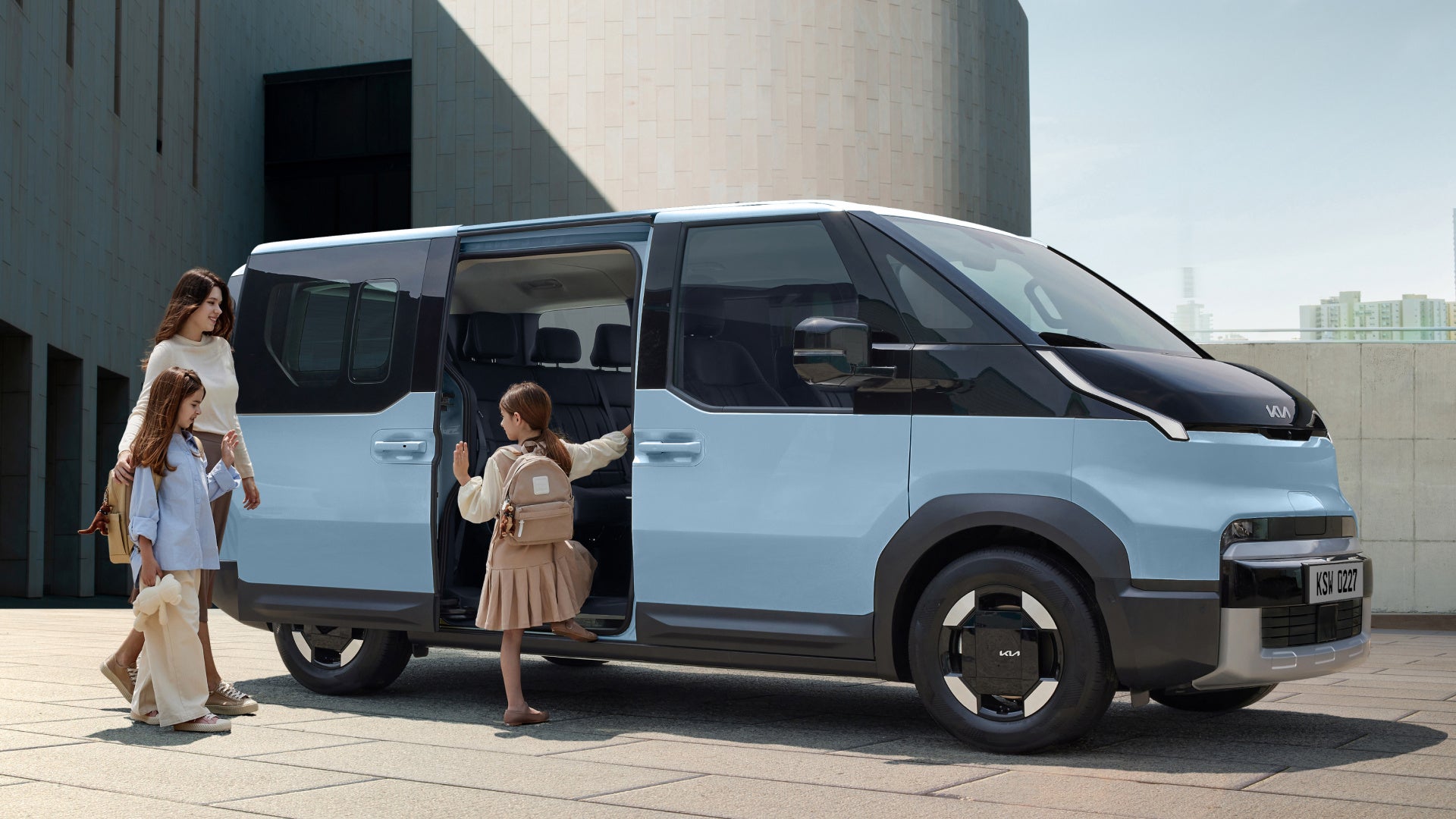 株式会社ダイレクトカーズ、Kia PBV passenger をベースとしたEVキャンピングカーを製造　－東京キャンピングカーショー2026にて「DC EVLIFE」シリーズ第一弾を発表－